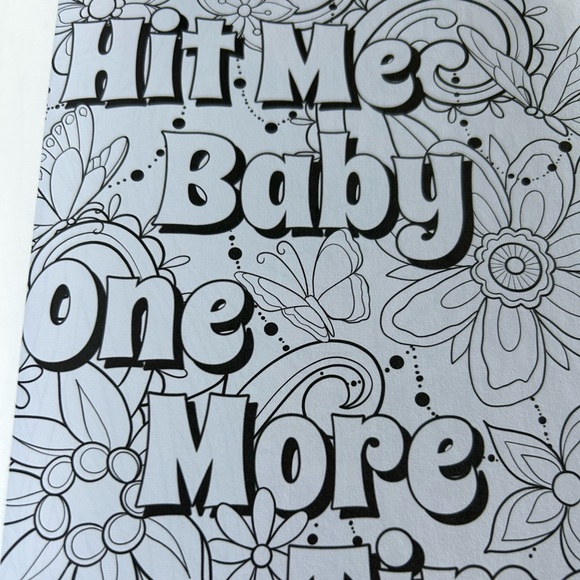 NEW The Official Britney Spears Coloring Book - Picture 3 of 4